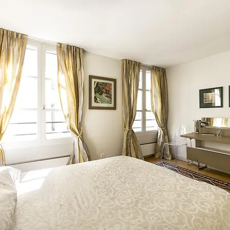 Daire Halldis - St Germain Area Paris